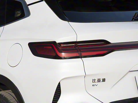 2025�� EV �Ǽݰ� 520km �����