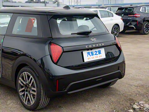 2025�� 1.5T COOPER ������