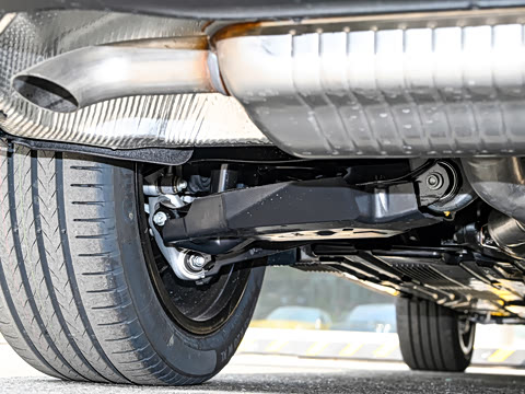 2025�� �Ŀ� GLC 300 L 4MATIC ������ 5��