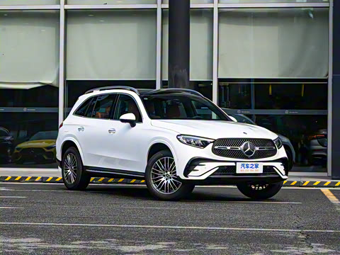 2025�� �Ŀ� GLC 300 L 4MATIC ������ 7��