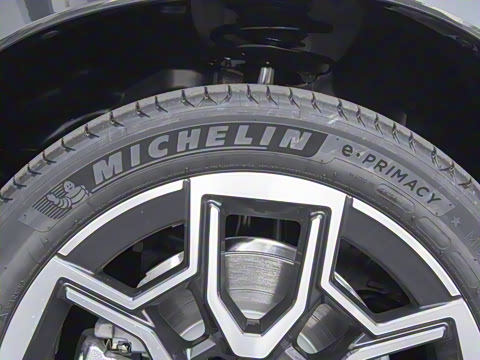 2024�� sDrive25Li X�����װ