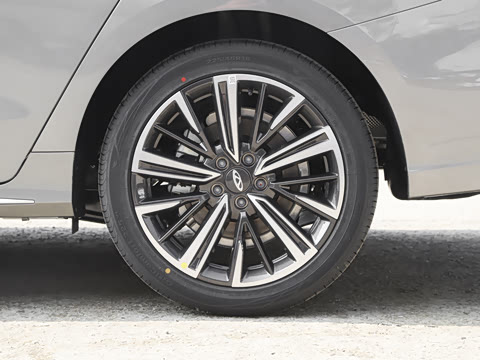 2025�� 1.6T DCT ������