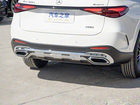 2025�� �Ŀ� GLC 300 L 4MATIC ������ 5��