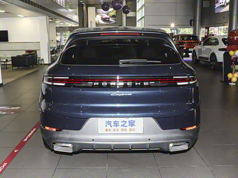 2025�� Cayenne 3.0T ���ΰ�