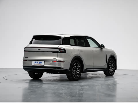 2025�� 215�����콢PLUS