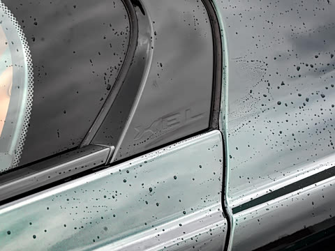 2025�� 2.0T 250PS R-DYNAMIC 90�����ذ�