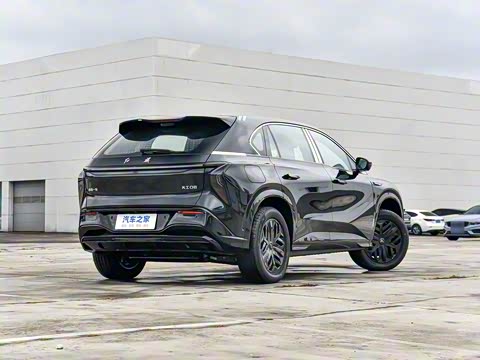 2025�� 605 Max������