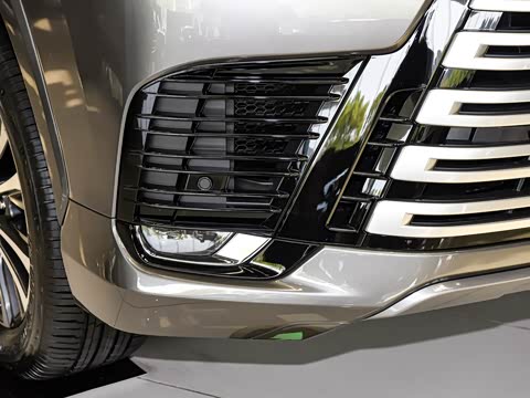 2025�� 700h ��;��