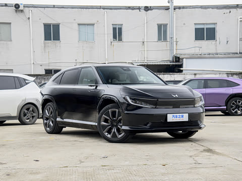 2025�� ����������Max