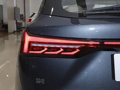 2025�� 165km ���������ж��ư� 5��