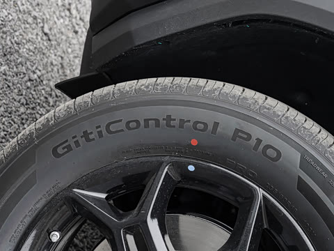 2025�� 501KM ����Max��