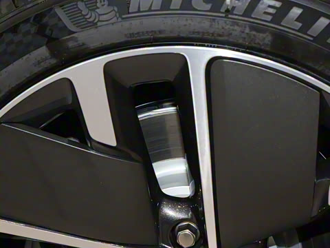 2025�� Ultra ���ܻ��°�