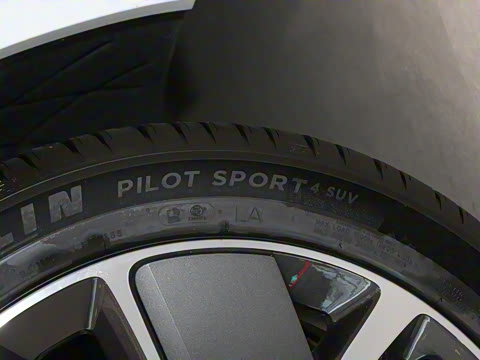 2025�� Ultra ���ܻ��°�