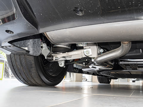 2025�� �Ŀ� Ultra���̰�