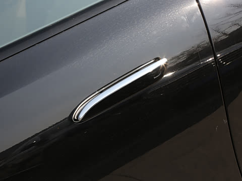 2025�� E 260 �˶���