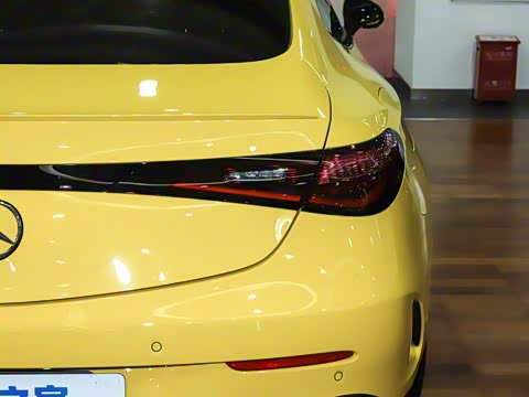 2025�� CLE 260 ���ܳ�