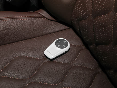 2025�� 400T ������ҫ�� 7��