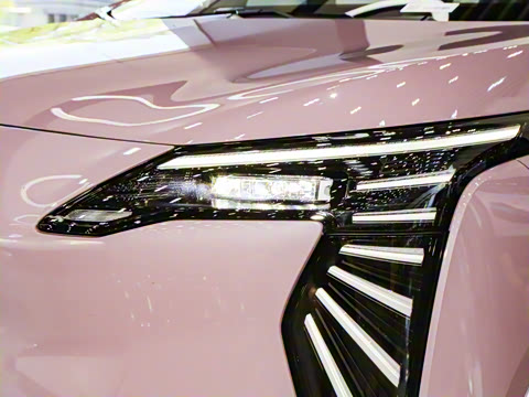 2025�� Plus 510 ������