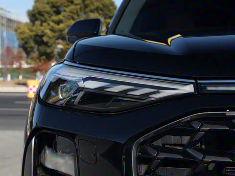 2024�� 50 TFSI quattro ����ʿ�� 6��