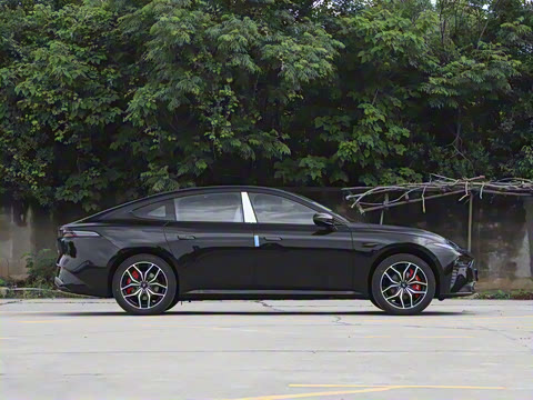 2025�� ���� 550Pro�캽��