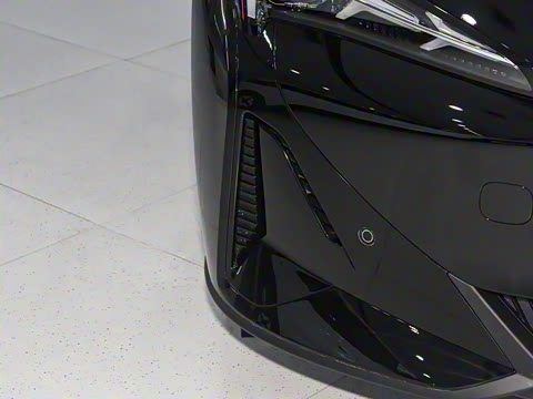 2025�� 560PRO 185kW