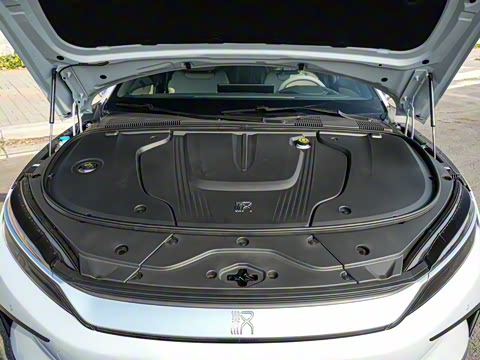 2025�� EV �Ǽݰ� 605KM������