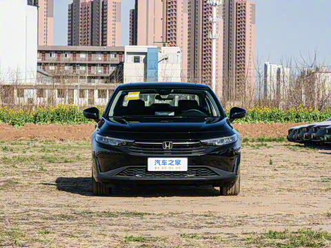 2025�� 240TURBO CVT�Ƽ���