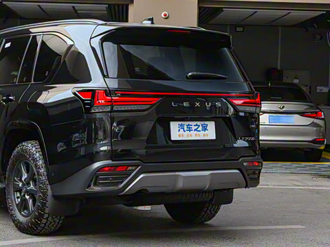 2025�� 700h OVERTRAIL�쾳��