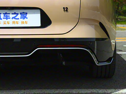 2024�� 650 ����������GT��