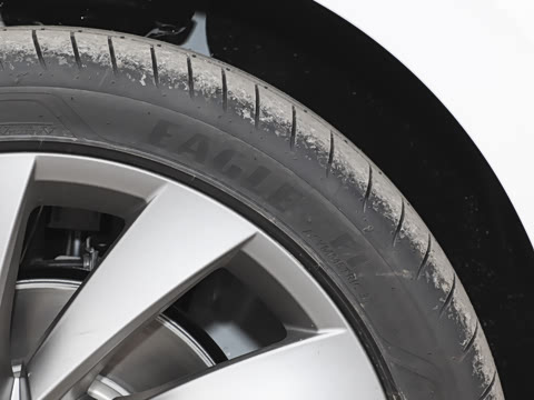 2025�� 380TSI ��Ŀ ������