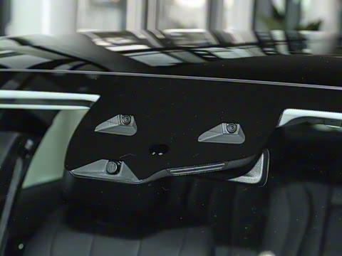 2025�� E 300 ʱ�����˶���