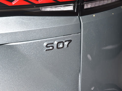 2025�� 215Max �����Ǽ�AD PRO���̰�