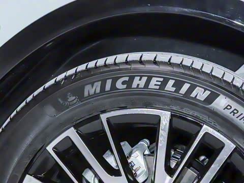 2025�� 215�����콢PLUS