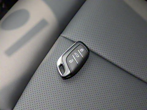 2025�� PLUS 330TGI �Զ��쳱�ǻݰ�