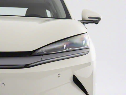 2025�� EV 545KM׿Խ��