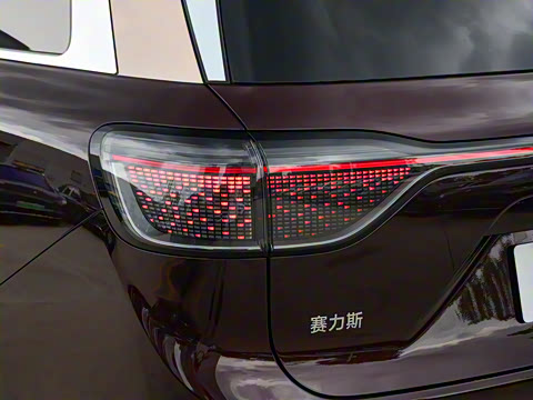 2025�� ���� Max�� 52kWh 6����