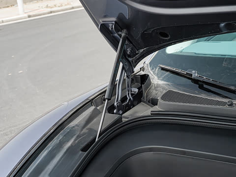 2025�� EV 701KM�����״�������