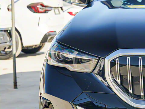 2025�� 530Li ������ M�˶���װ