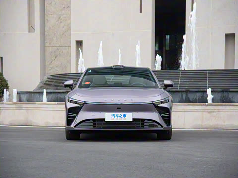 2025�� ���� Ultra �����콢