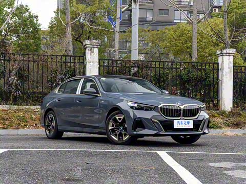 2025�� 525Li M�˶���װ