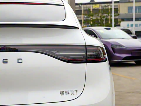 2025�� ���� 251km Pro