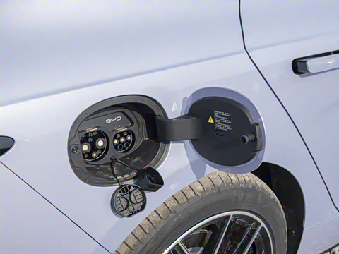 2025�� 650�Ǻ���