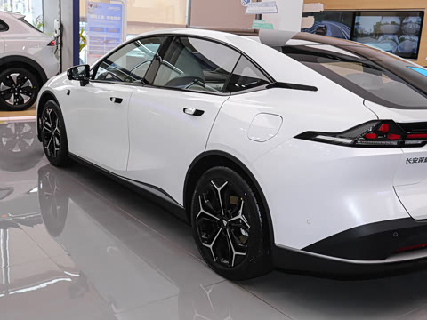 2025�� 300Max  �����Ǽ�AD PRO���̰�