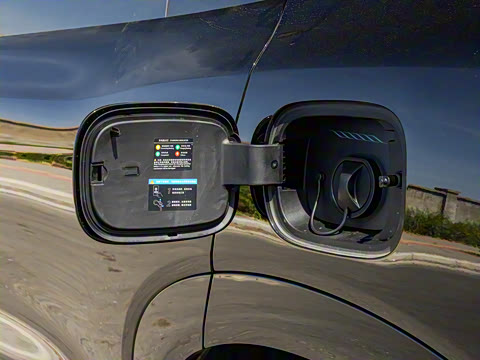 2025�� EV 670KM�����״�������