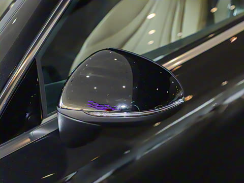 2025�� CLE 260 ������ܳ�