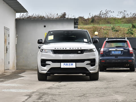 2025�� 400PS Dynamic HSE