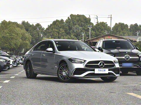 2025�� �Ŀ� C 260 L �˶���