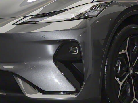 2025�� 300Ultra  �����Ǽ�AD PRO���̰�