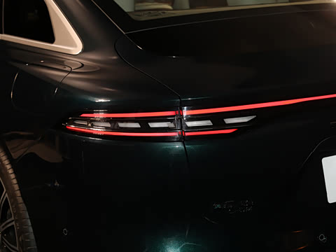 2025�� ������