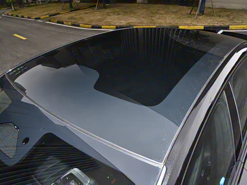 2025�� 300UltraǬ���Ǽ�ADS SE���̰�